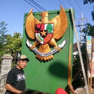 Foto: Tugu Garuda Pancasila sudah kelihatan baru.